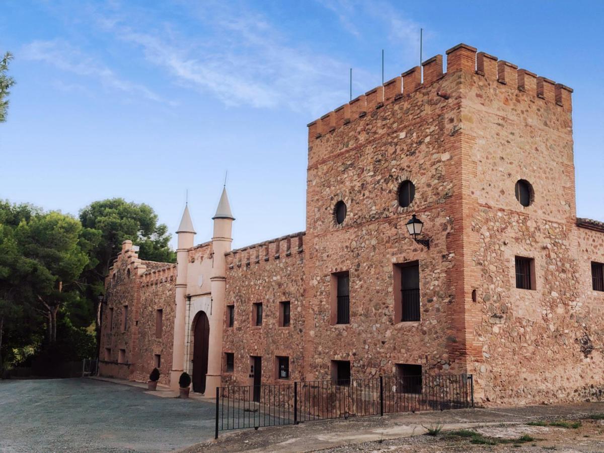 Masia De San Juan Casa Numero 1 En Castillo Con Piscina Y Aire Acondicionado Country house *